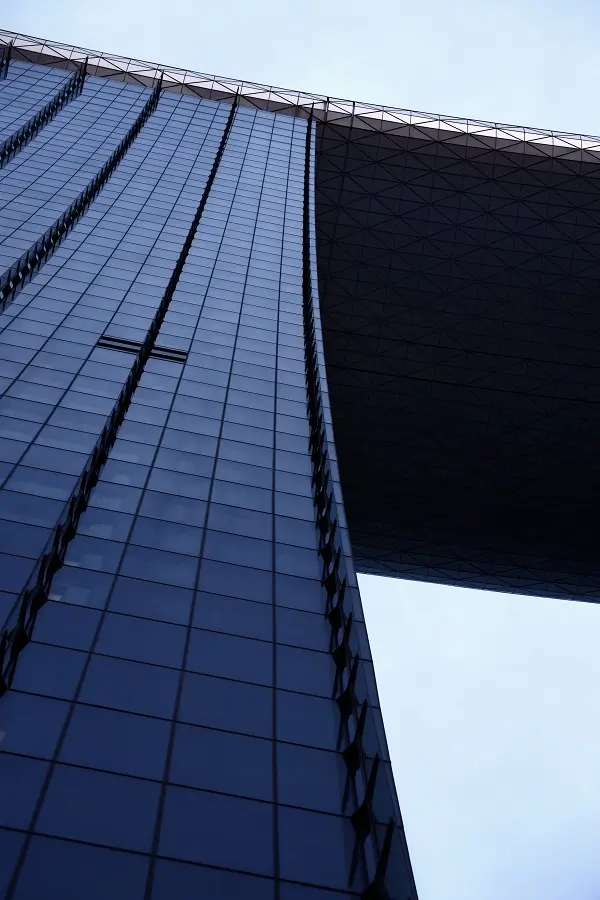 Picture showing the height of the Marina Bay Sands hotel in Singapore.