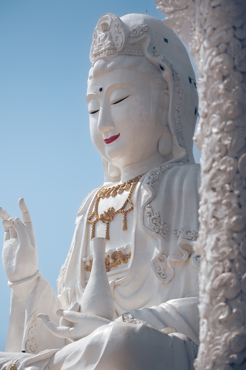 The giant white, serene statue of the Goddess of Mercy, north of Chiang Rai.