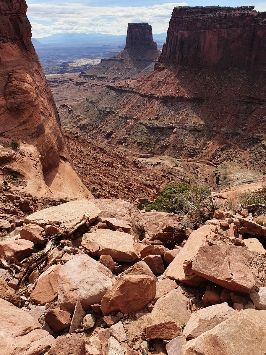 The steep and rock debris strewn Lathrop Trail in Canyonlands.
