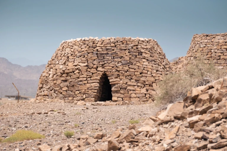 Visiting Bat’s Tombs: is it worth the journey (and how to get in)